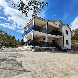Filip Maison d'hôtes Starigrad Paklenica