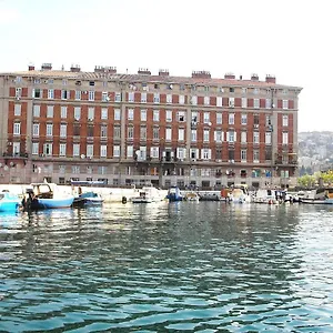 Guest house Center Demetrova